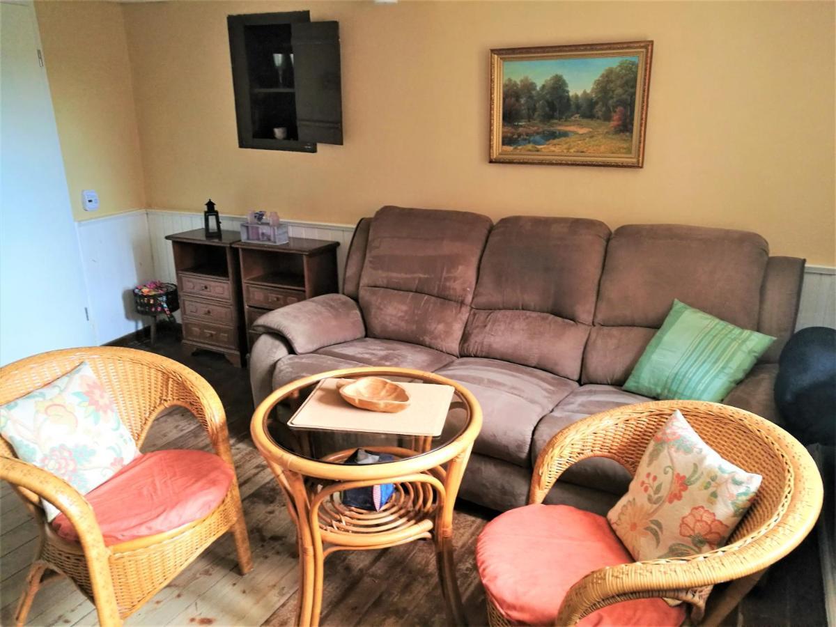 Familienfreundliches Ferienhaus Mit 3 Schlafzimmern Oldisleben Exterior foto